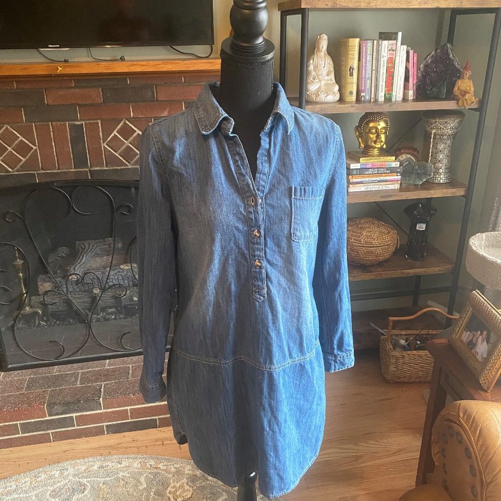 Super cool GAP Denim dress